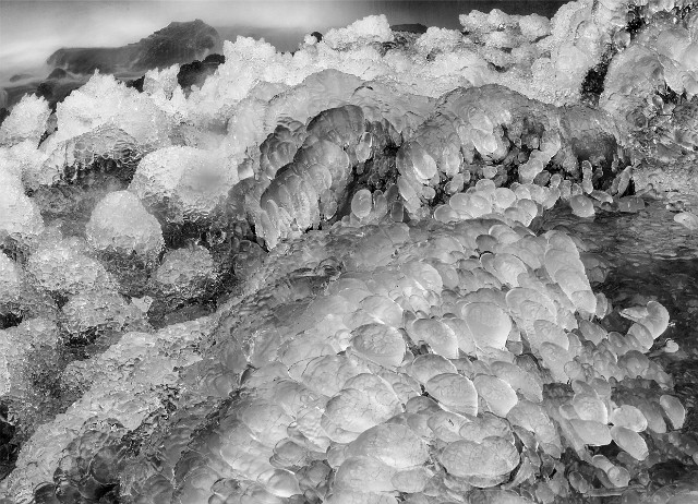 Wahkeena Falls Ice 15-5448 bw.jpg